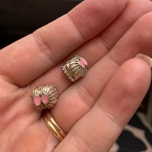 Clam with pink pandora charm (clip) set of two